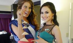 Nhật ký HHHV 2012: Diễm Hương tặng nón lá cho các thí sinh Miss Universe