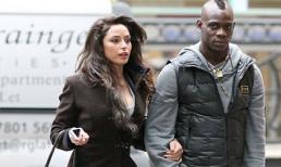 Balotelli “sành điệu” dạo phố 