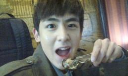 2PM ăn chơi "thả ga" tại Paris