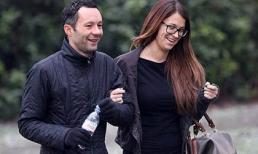 Natasha muốn 'trói' Giggs em bằng đứa con