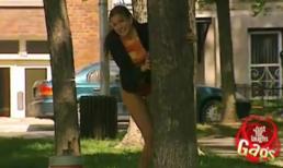 Bỗng dưng... tụt váy