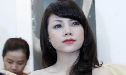 Trà Ngọc Hằng đẹp dịu dàng một cách lạ lùng