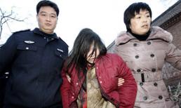 Cô gái 20 bị lão 60 tuổi giam làm vợ suốt 2 năm