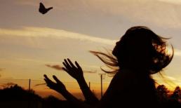 Lời thủ thỉ cho em tập tễnh vào đời 