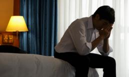 Mệt mỏi với quá khứ "huy hoàng" của vợ