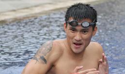 Cầu thủ Việt - Dân chơi thứ thiệt hay học đòi làm sang?