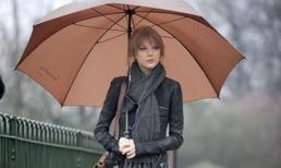 Sành điệu như Sao dưới trời mưa 