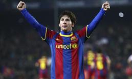 Chú mèo đen giúp Barca gặp hên