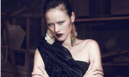 'Lặng người' với ánh mắt sắc lạnh của Tuyết Lan