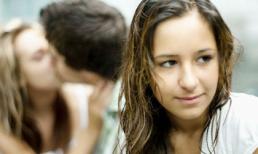 Cay đắng vì chồng ngoại tình với người yêu cũ