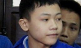 Nam sinh 13 tuổi giết bé gái 7 tuổi cướp vàng