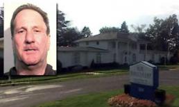 'Sờ soạng' tử thi trong nhà xác