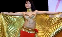 Clip nữ sinh lớp 11 múa bụng