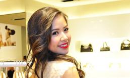 Kiều Khanh tái xuất với gương mặt phúng phính