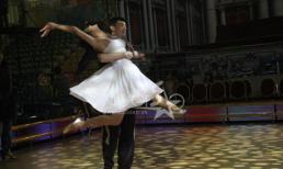 Anh Thư như nàng thiên nga bay lượn giữa sàn tập