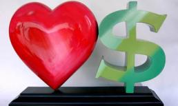 Nỗi khổ đời sinh viên: Giá lên, tình xuống !