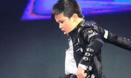 Show thực tế: Ai lấy vải thưa che mắt thánh?