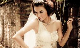 "Chân dài" 9x Hồng Quế đẹp kiêu sa