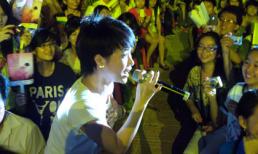 Uyên Linh vẫn "cháy" dữ dội dù "đụng độ" Big Bang