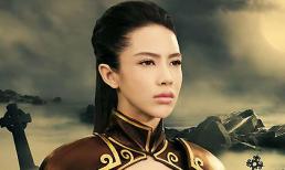 "Tiểu Thư Kỳ" hoá thân nữ sĩ giác đấu