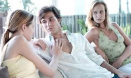 Người yêu bắt tôi phải "bồi thường" tuổi xuân!