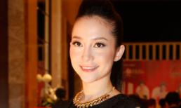 Linh Nga: Mang bầu hay thời trang đầy nghi án?