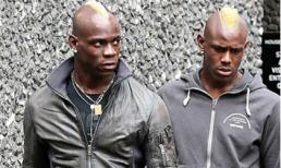 Anh em Balotelli chơi ngông với kiểu đầu Mohican