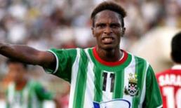 Chàng Tây V-League 'vô địch' hát nhạc Việt trên Karaoke