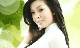 Hoa hậu Michelle Nguyễn 'đánh thức' tà áo dài Việt