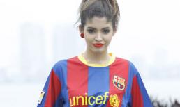 An 'Tây' - CĐV xinh đẹp của Barcelona