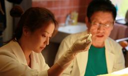 Kim Hee Sun bị "tóm" liên tiếp gặp bác sĩ thẩm mỹ