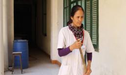 Hà Nội: Hai dị nhân 20 năm sống cùng những xác người