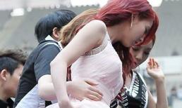 Jiyoung (Kara) cứu đàn chị Seung Yeon khỏi tai nạn váy áo