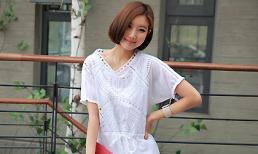 Tinh khôi và mát lành với váy liền trắng