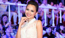 Mỹ nhân đẹp tựa thiếu nữ với sắc trắng