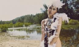 Huyền Trang "lột xác" như nữ chúa của bộ tộc