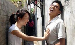 Thú vị: Ngõ… sờ ngực
