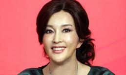 Lưu Hiểu Khánh "gọt cằm" để đổi vận