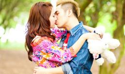 Bắt gặp Hoàng Hải đắm đuối hôn "gái lạ" giữa công viên