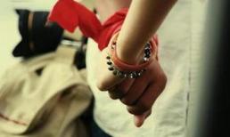 Choáng với các tình nhân học trò yêu "hết mình"