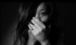 Nữ sinh bị bạn bán 'cái ngàn vàng' cho thương nhân