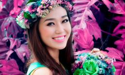 Khánh My khoe nét rạng ngời