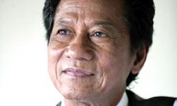 Liveshow Chế Linh vẫn do bầu Tiến tổ chức?