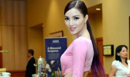 Huỳnh Bích Phương nuột nà váy hở