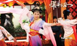 Vũ điệu mê hồn của hai người đẹp Hong Kong!