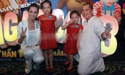 Gia đình Thúy Hạnh "rồng rắn" đi xem phim