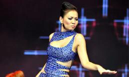 Những ca sĩ l&#224;m &#39;&#39;n&#243;ng mắt&#39;&#39; kh&#225;n giả nhất l&#224;ng nhạc Việt