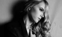 Ngây ngất với sức hút của "búp bê Nga" Kristen đến từ Elite Việt Nam