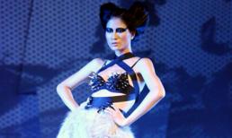 Phát hoảng vì phong cách "độc" của Sao