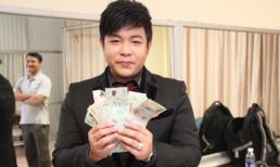 Quang Lê đếm tiền 'không xuể' sau hậu trường